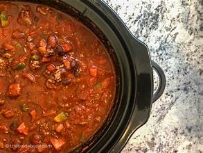 Crockpot Turkey Chili by Clean Eating Couple